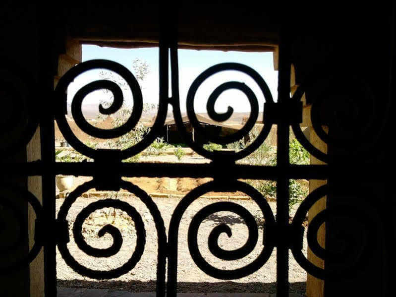 Auberge Bassou Nkob Exterior photo